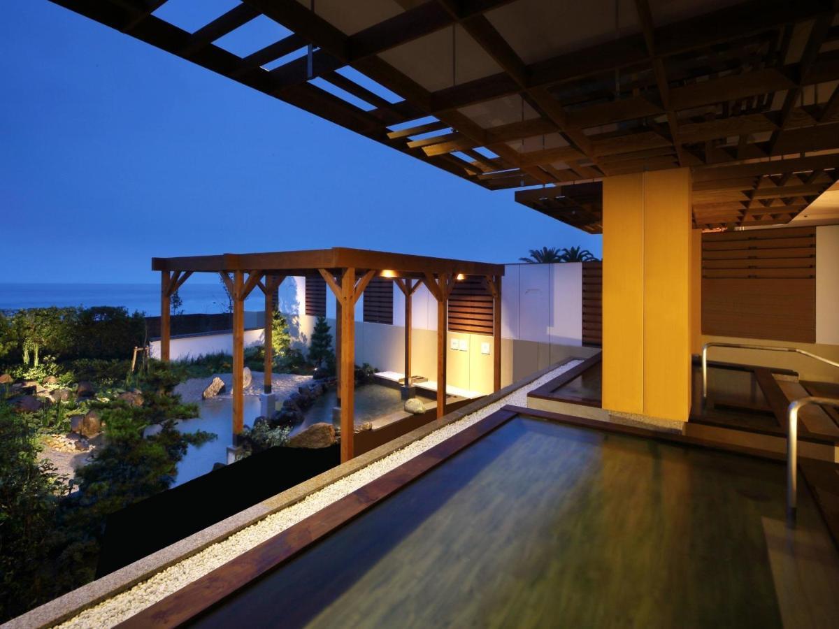 Kamogawa Grand Hotel Exterior photo