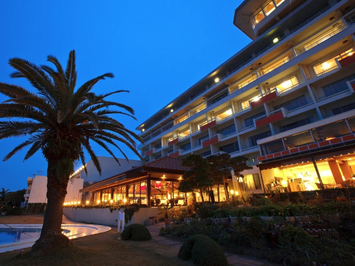 Kamogawa Grand Hotel Exterior photo